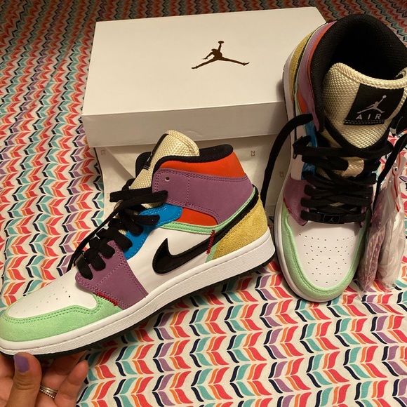 AIR JORDANsize 8 available (size 8.5 already SOLD) - Picture 2 of 10